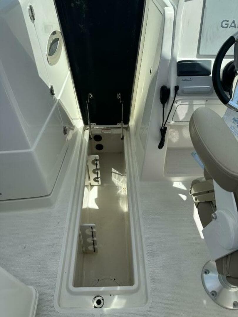 2018 Sailfish 275 Dual Console