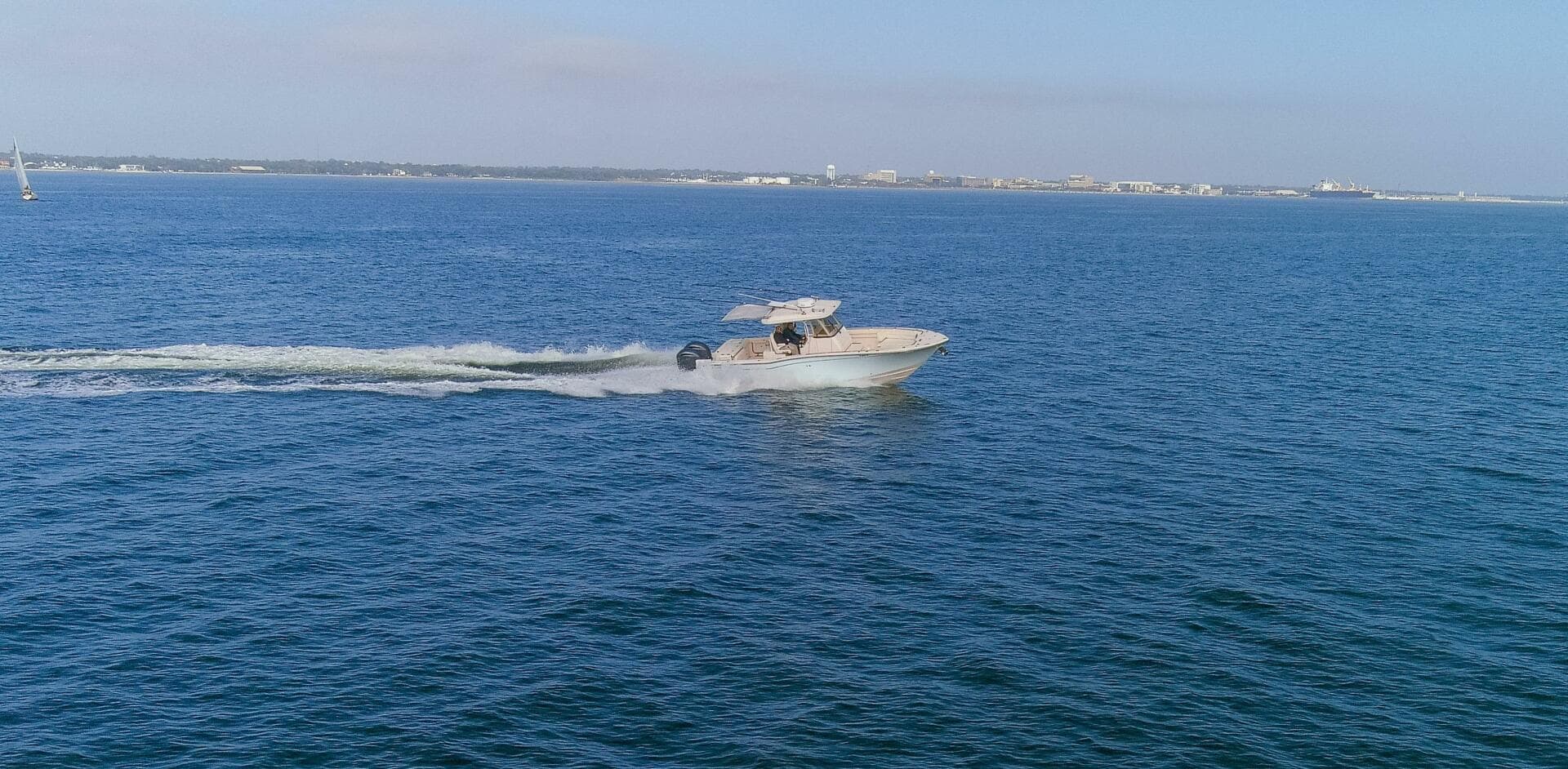 2022 32 Grady White Canyon 326 Running (6)