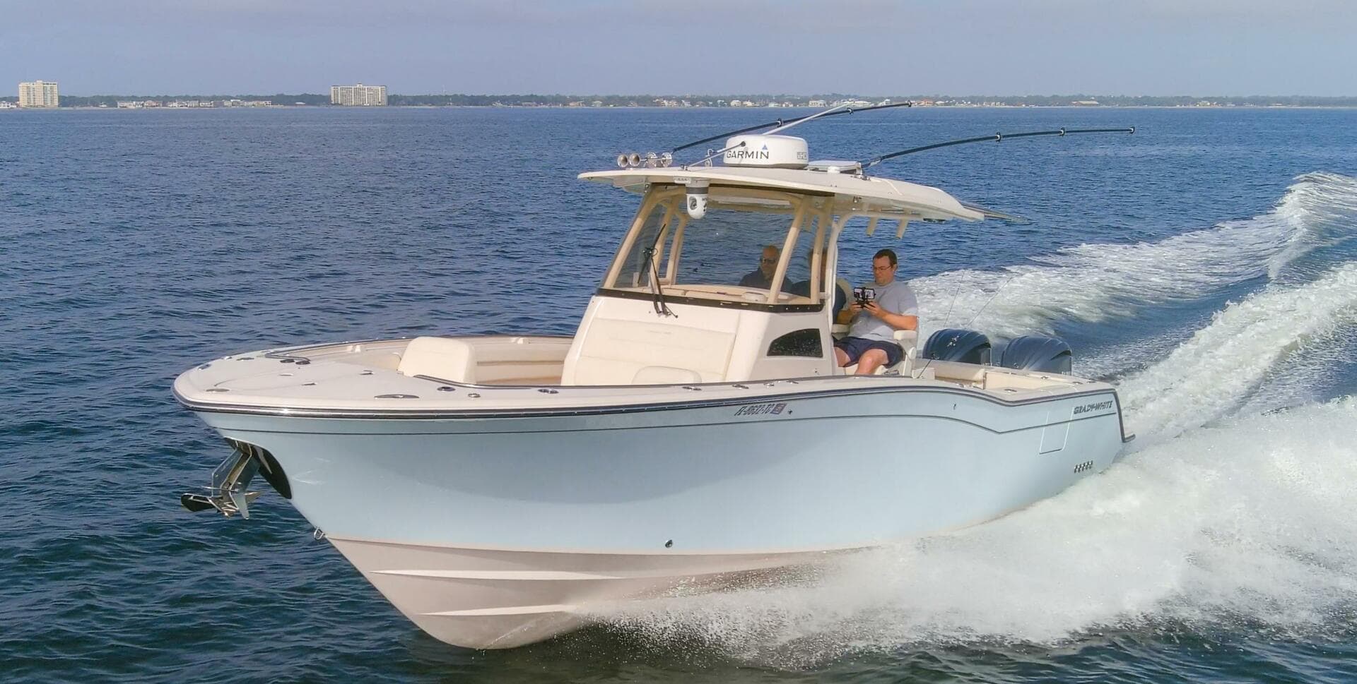 2022 32 Grady White Canyon 326 Running (5)