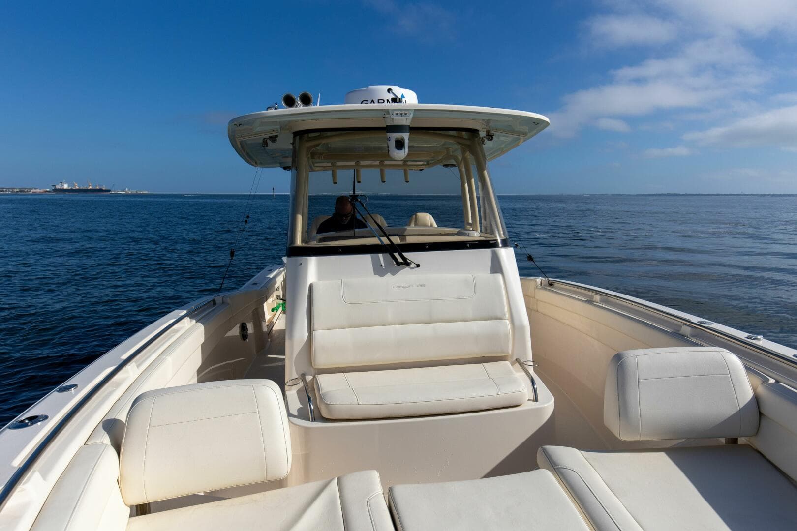 2022 32 Grady White Canyon 326 Bow (1)