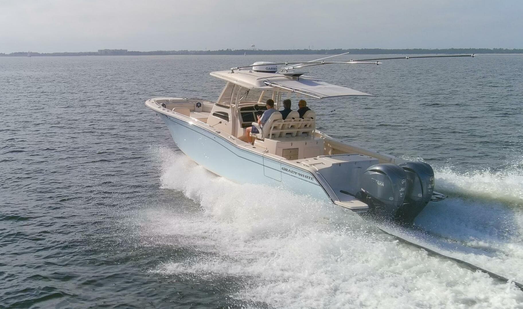 2022 32 Grady White Canyon 326 Running (2)