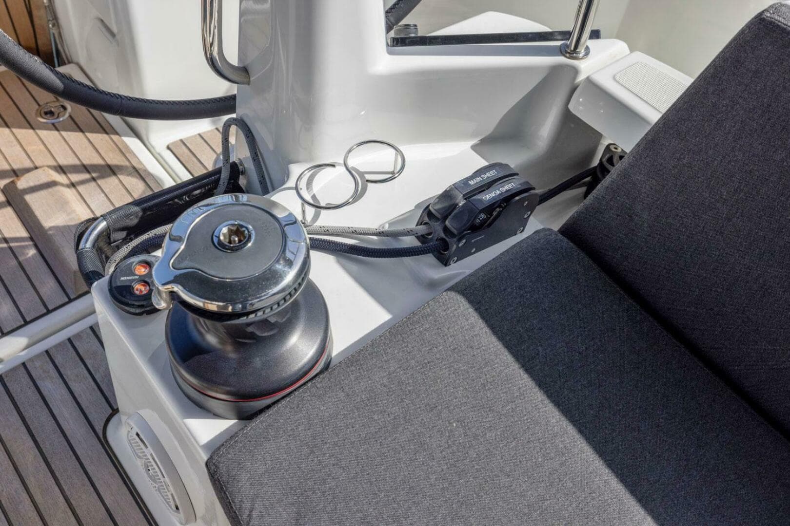 2022 Jeanneau Sun Odyssey 440