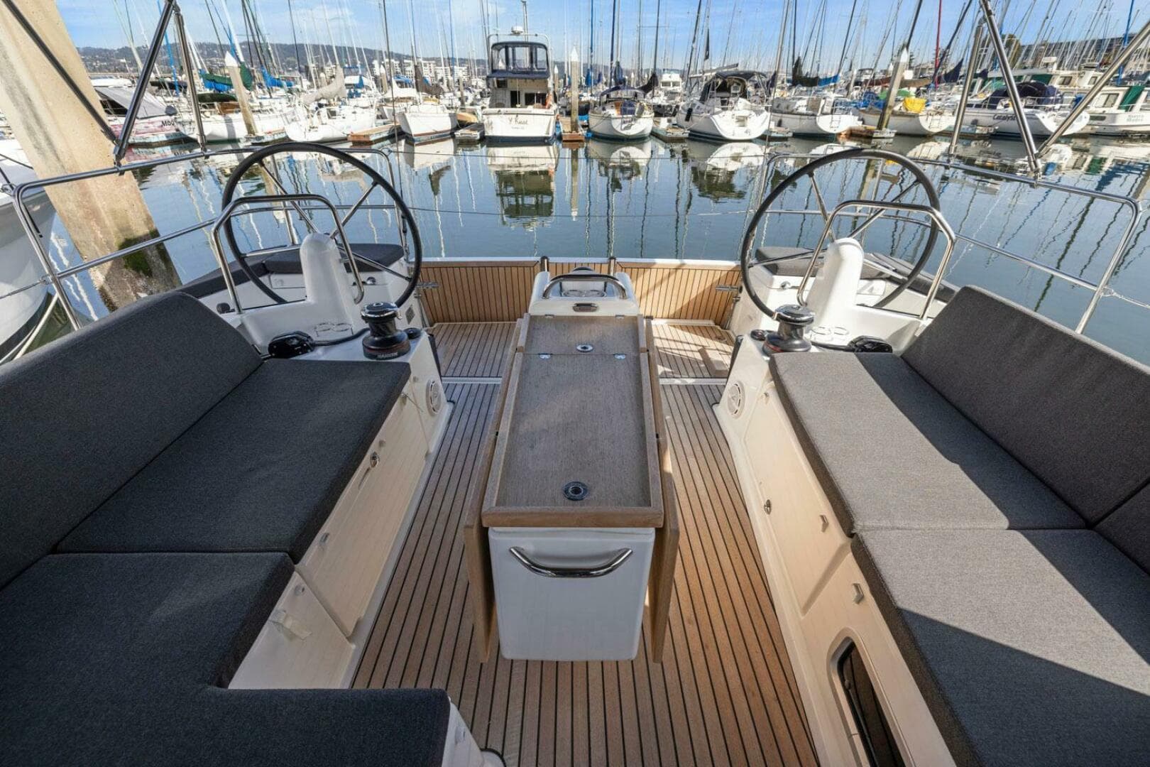 2022 Jeanneau Sun Odyssey 440