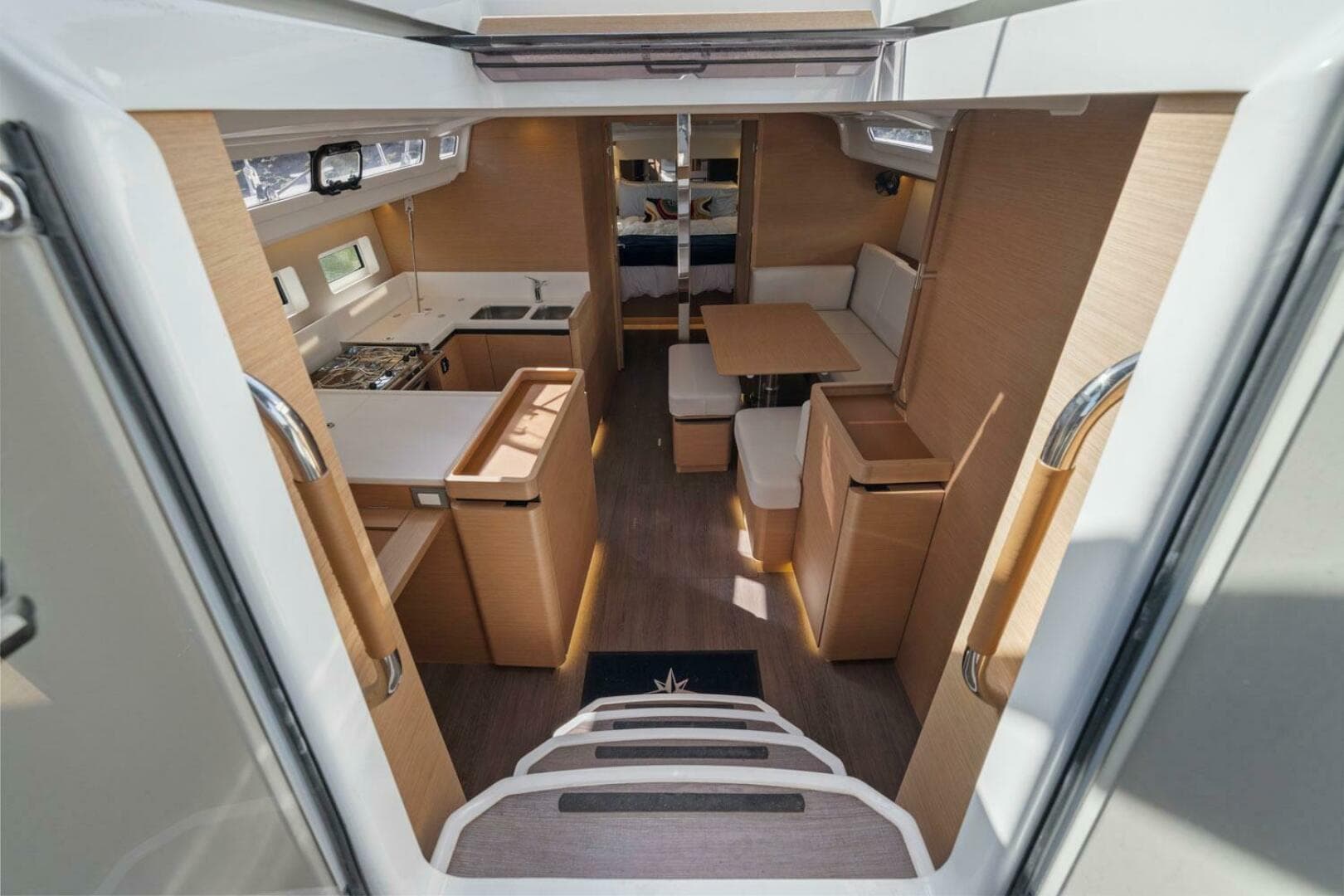 2022 Jeanneau Sun Odyssey 440