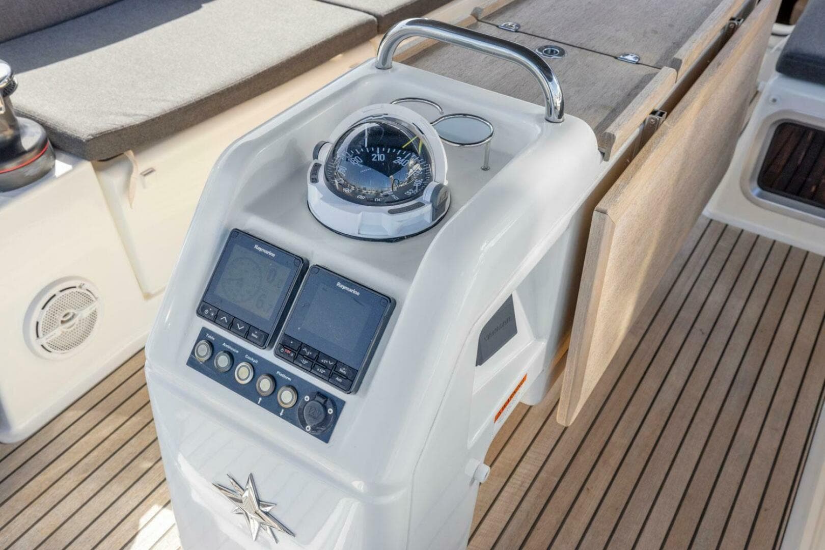 2022 Jeanneau Sun Odyssey 440