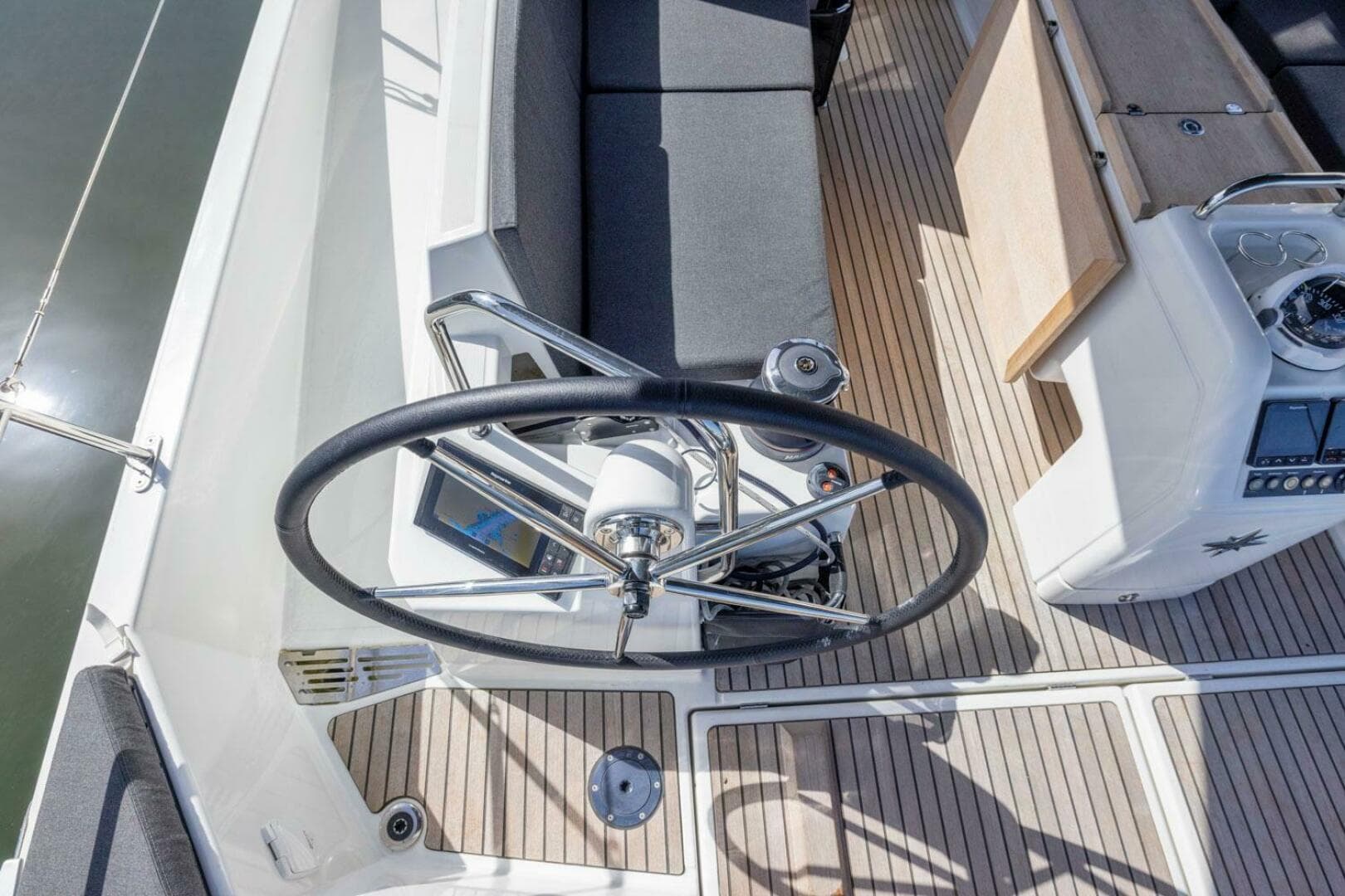 2022 Jeanneau Sun Odyssey 440