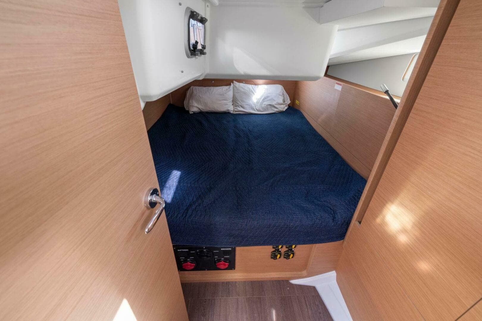 2022 Jeanneau Sun Odyssey 440