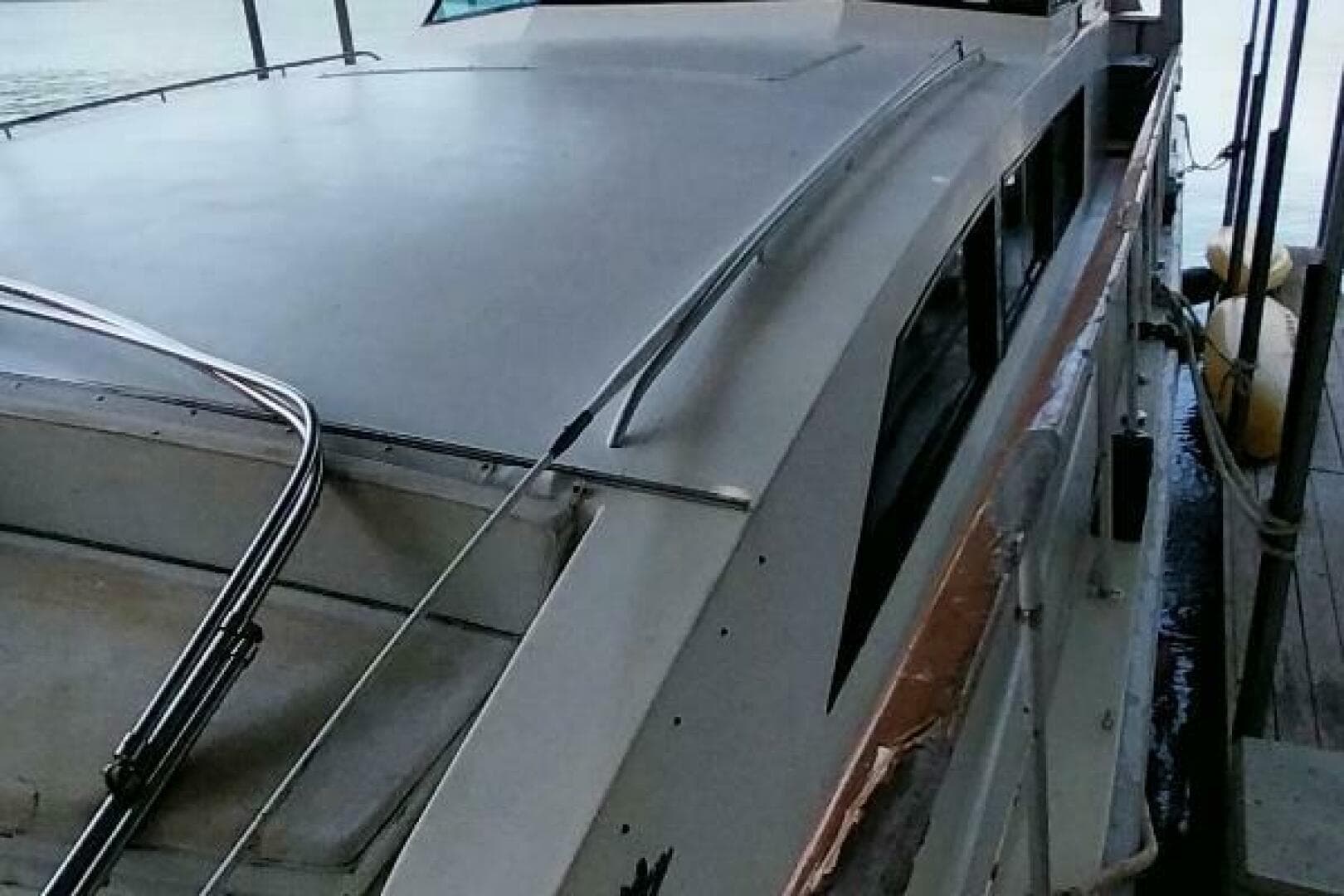 1976 Bertram Flybridge MY