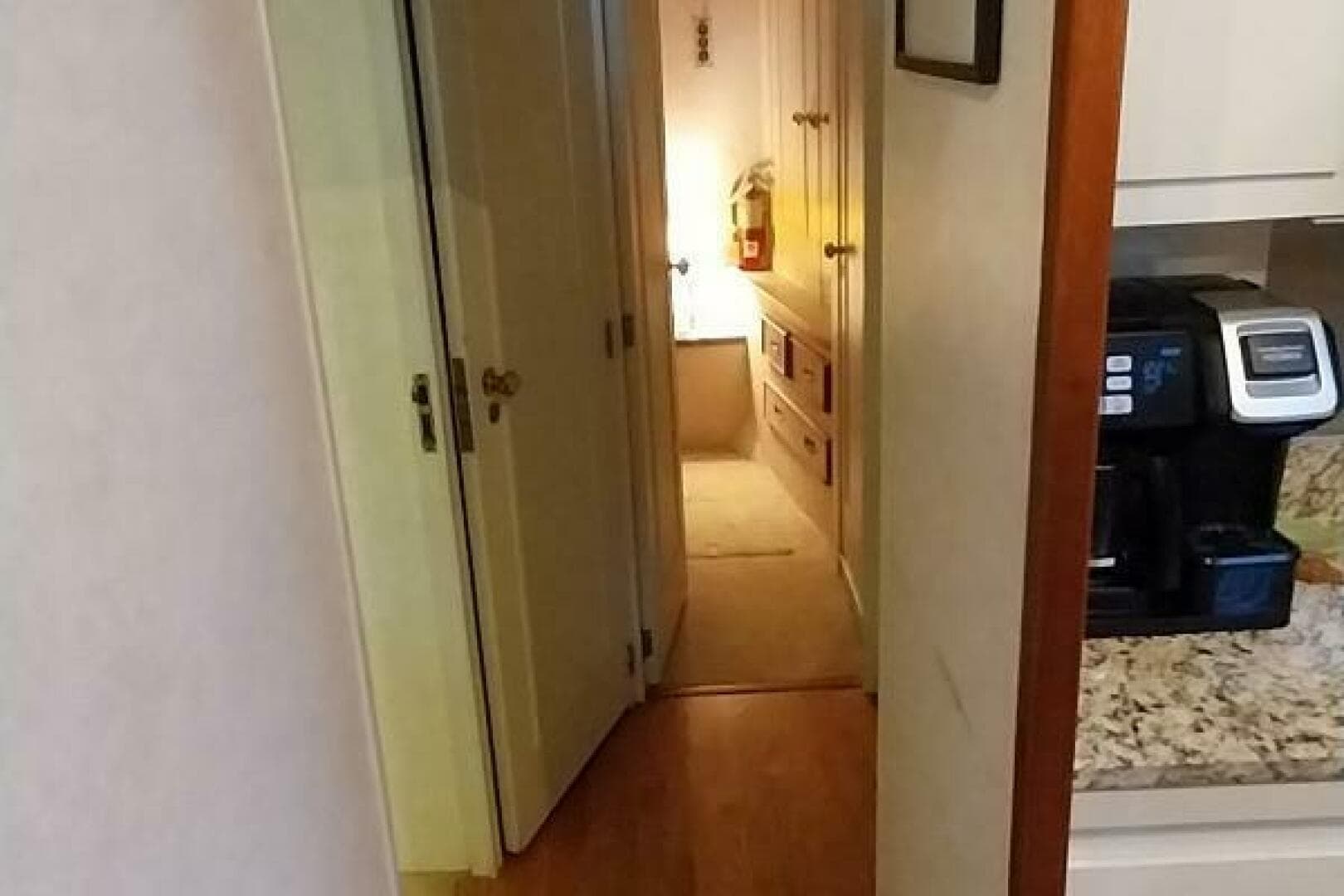 1976 Bertram Flybridge MY