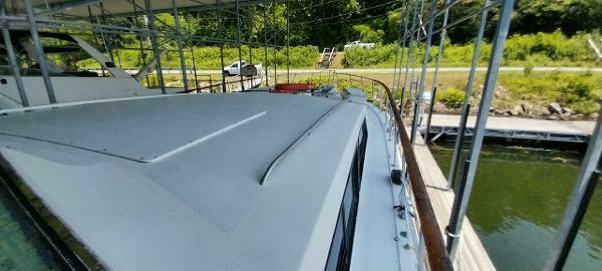 1976 Bertram Flybridge MY