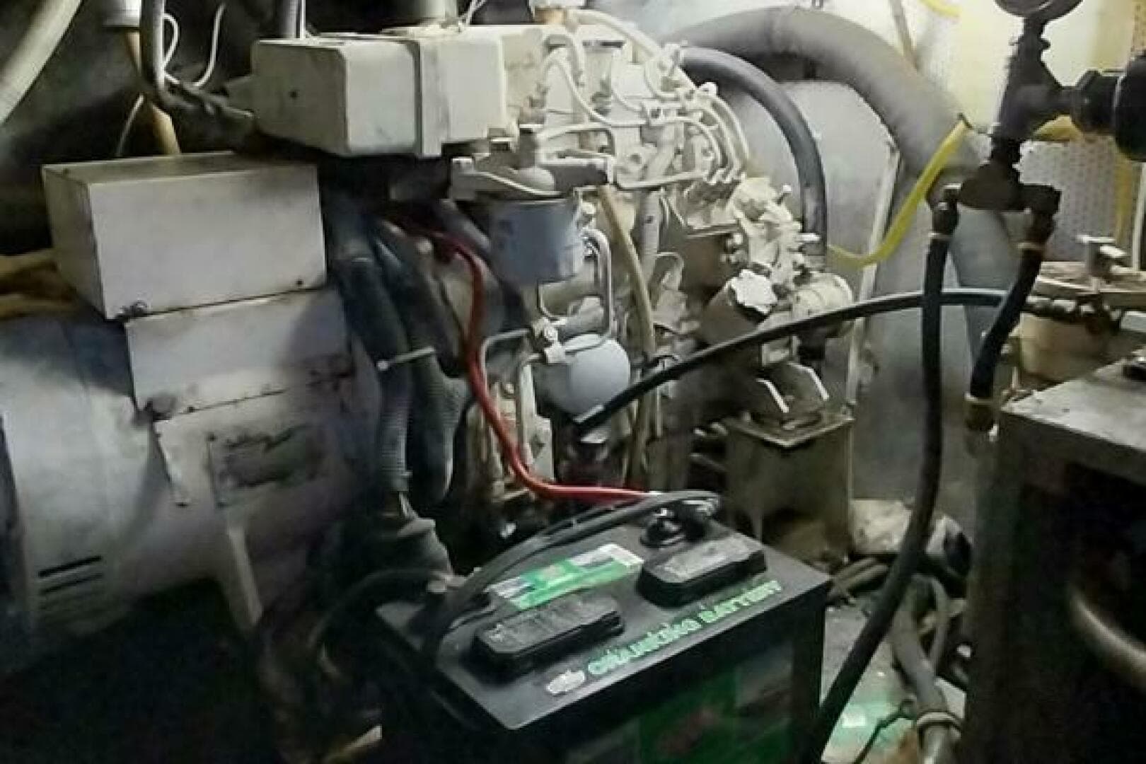 1976 Bertram Flybridge MY