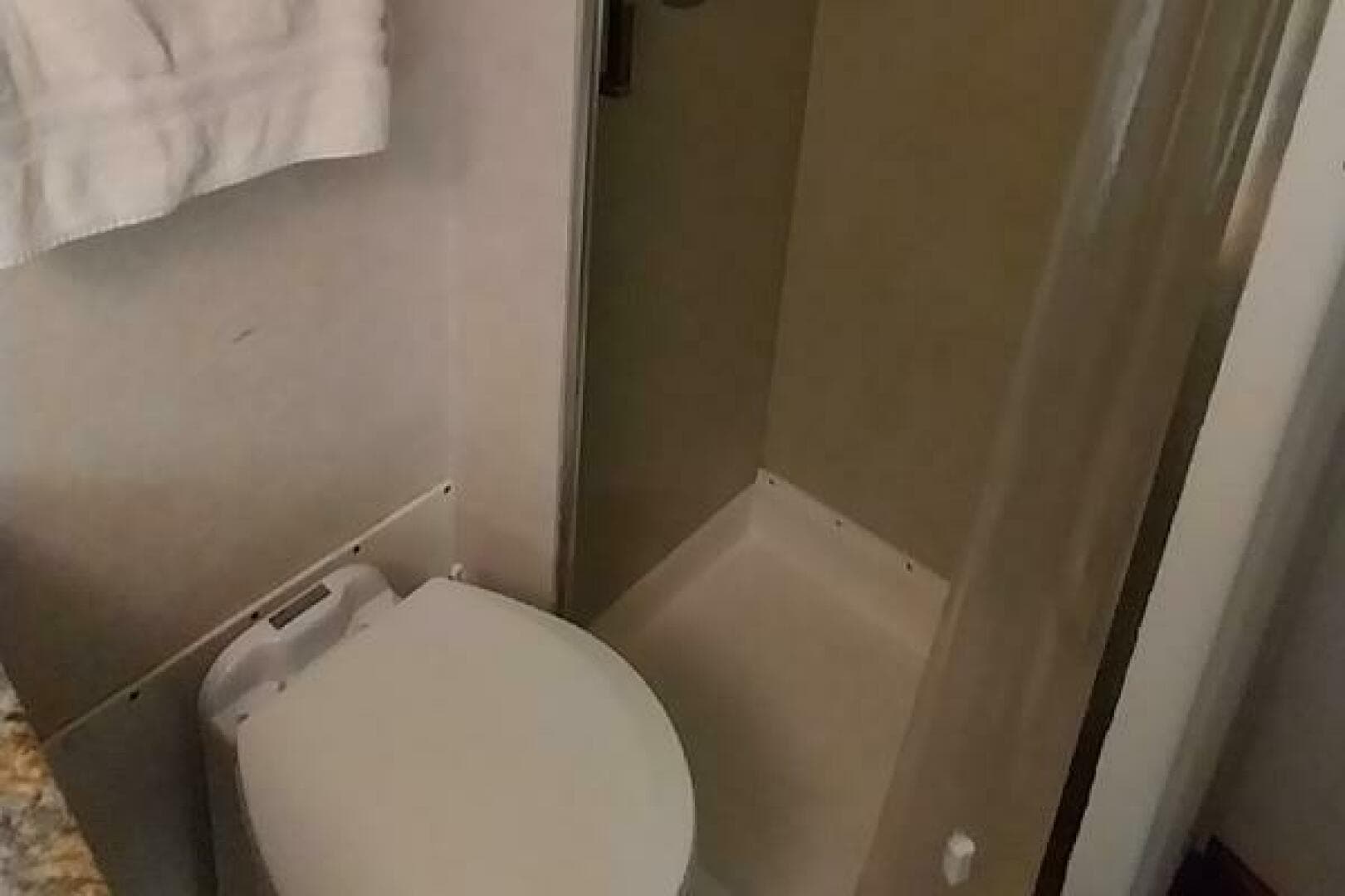 1976 Bertram Flybridge MY