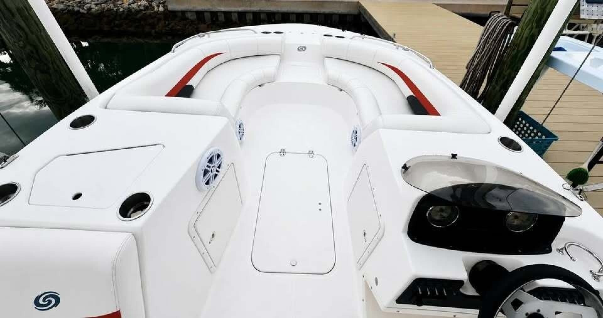 2021 Hurricane SunDeck Sport 188-OB