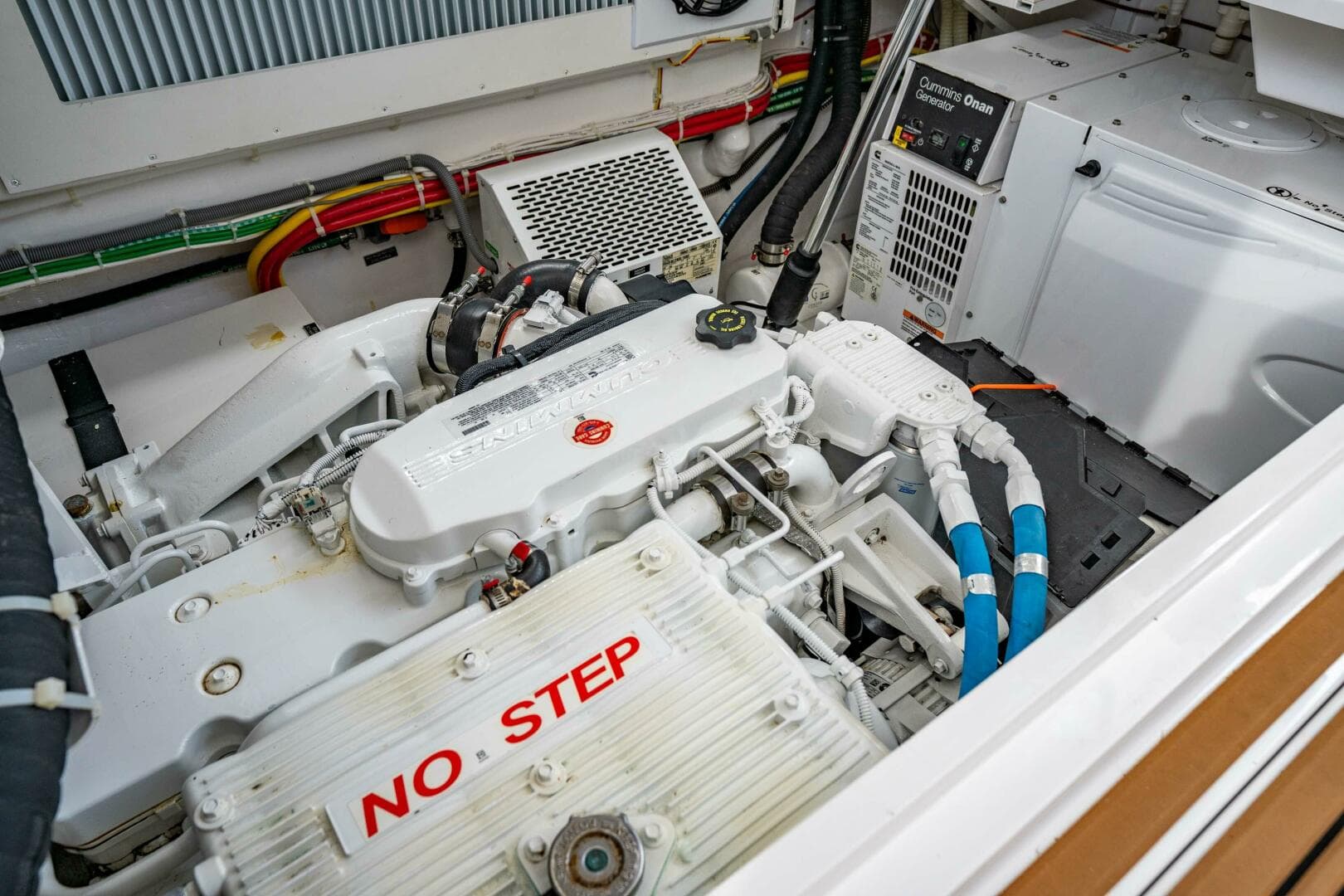 2021 Viking 38 Billfish