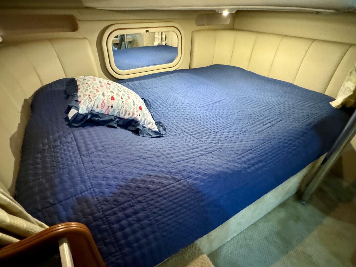 2004 Rinker 342 Fiesta Vee