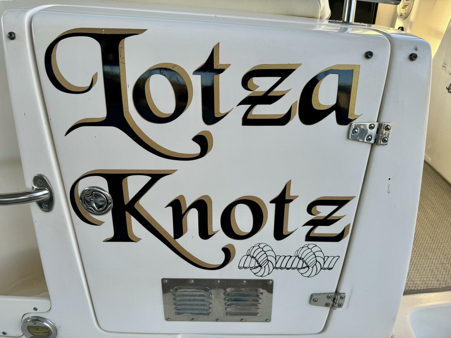 2004 Rinker 342 Fiesta Vee