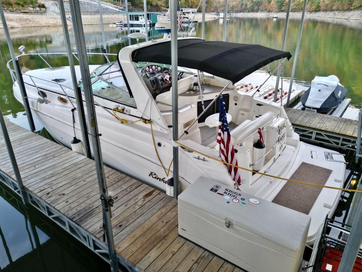 2004 Rinker 342 Fiesta Vee