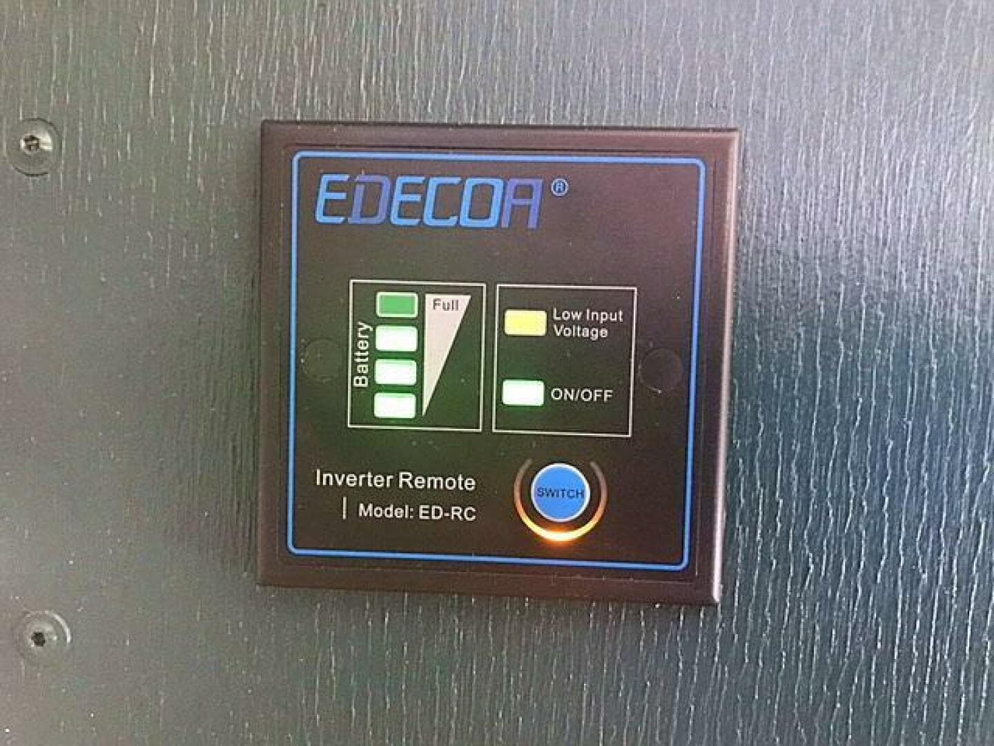 2023 Custom 25 Hadlee Houseboat