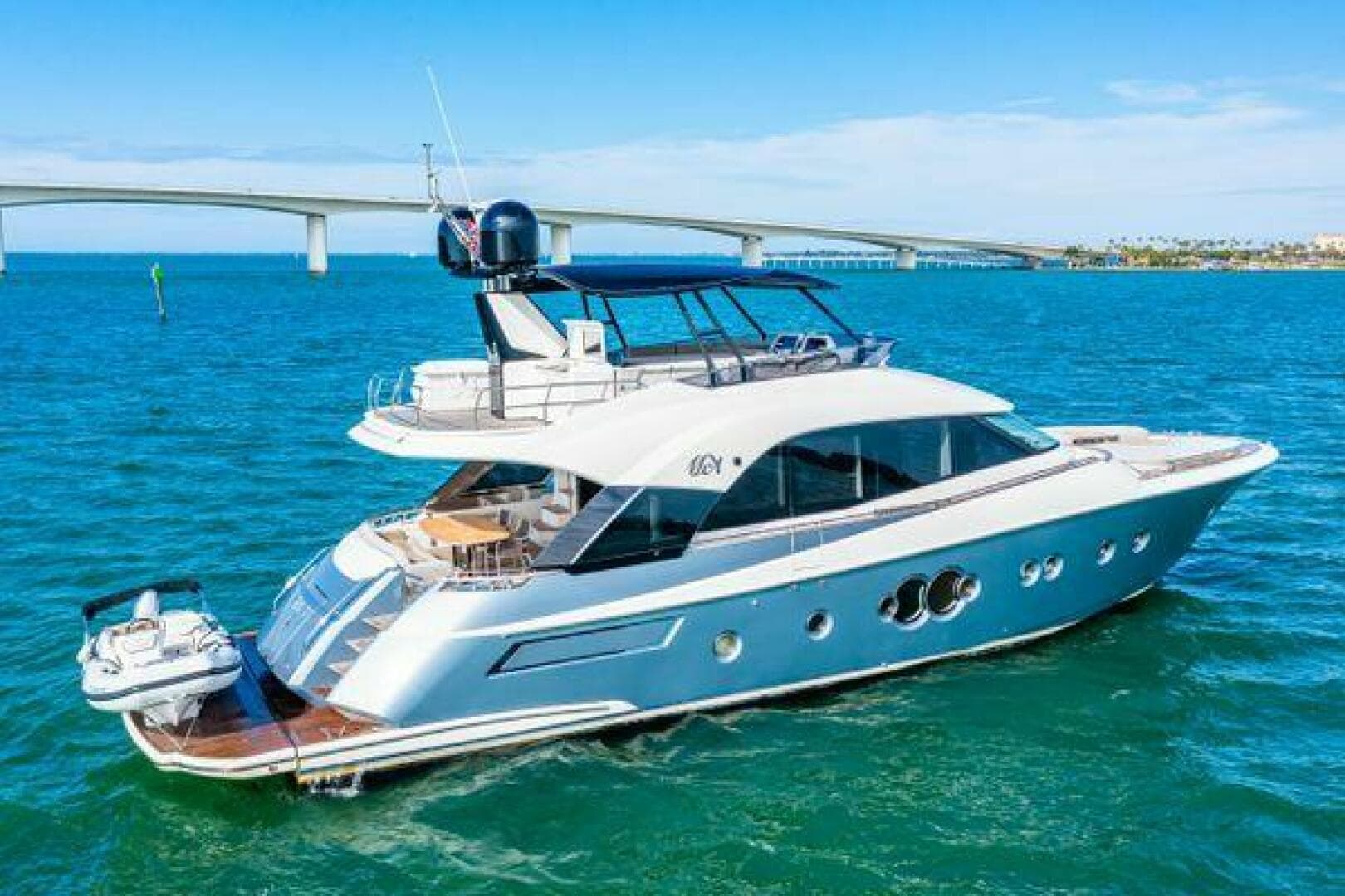 2018 Monte Carlo Yachts MCY 70