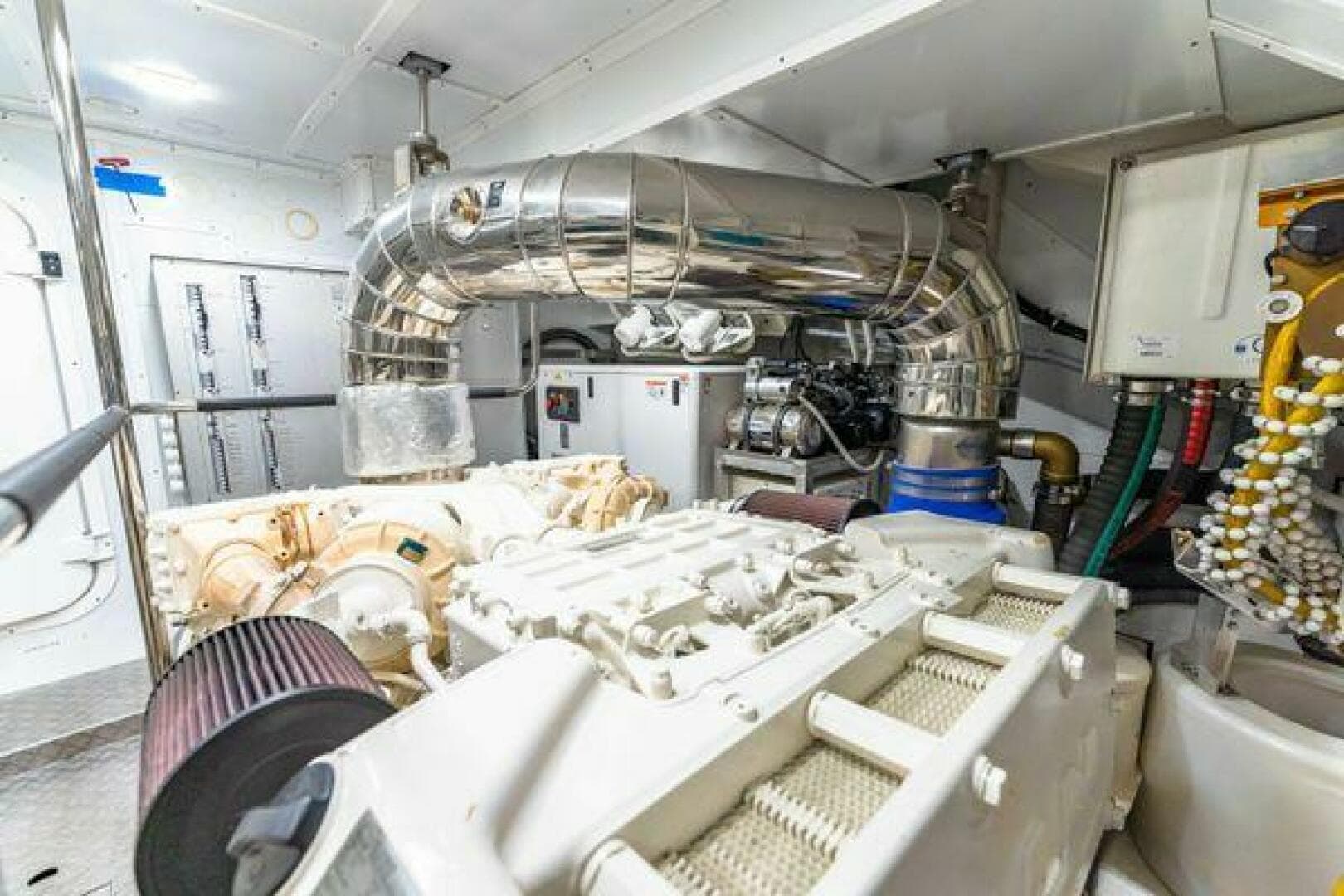 2018 Monte Carlo Yachts MCY 70