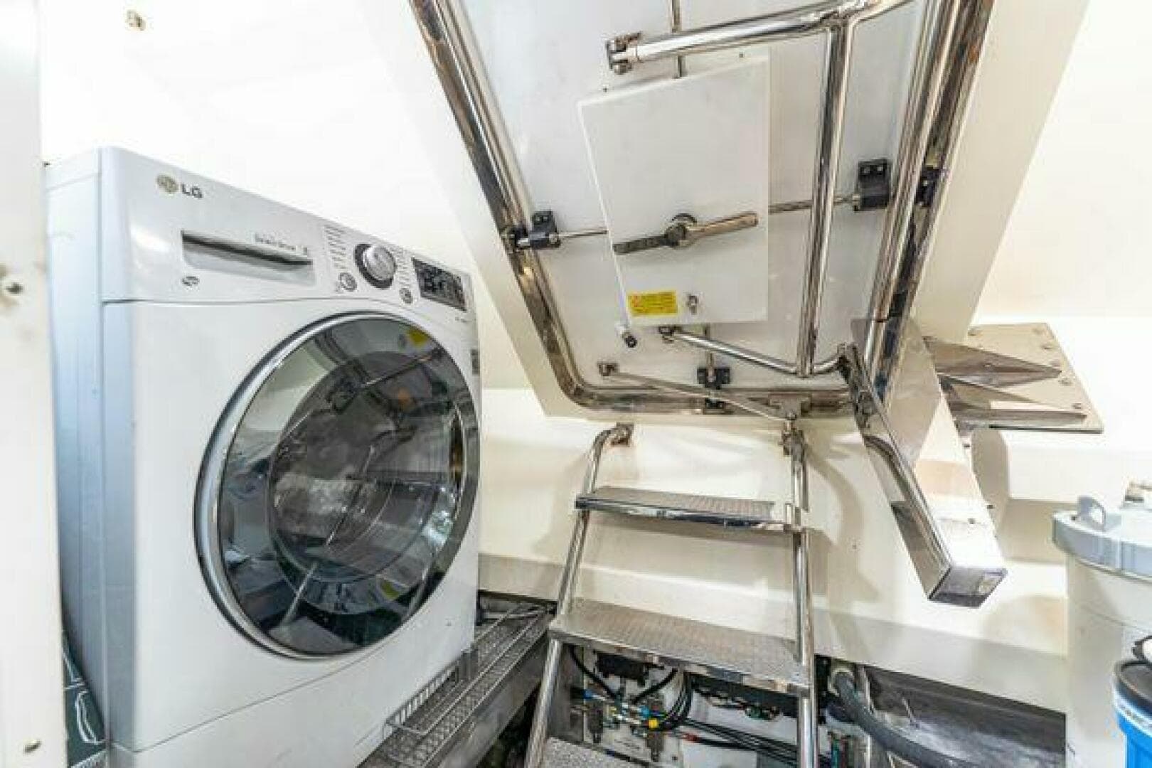 2018 Monte Carlo Yachts MCY 70