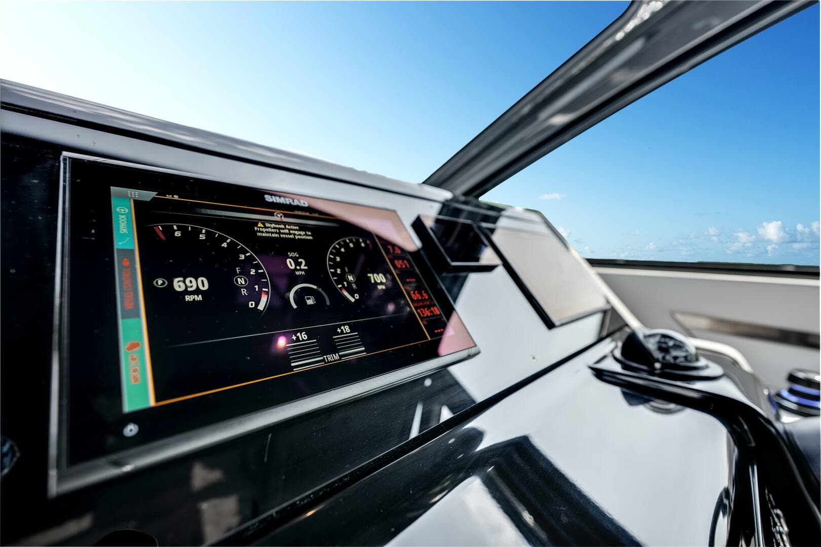 2023 Cruisers Yachts 42 GLS OB