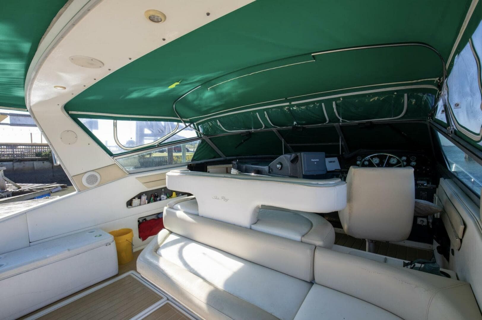 1990 Sea Ray 420 Sundancer