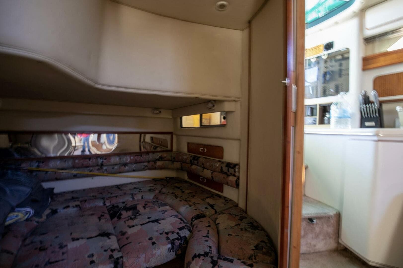 1990 Sea Ray 420 Sundancer