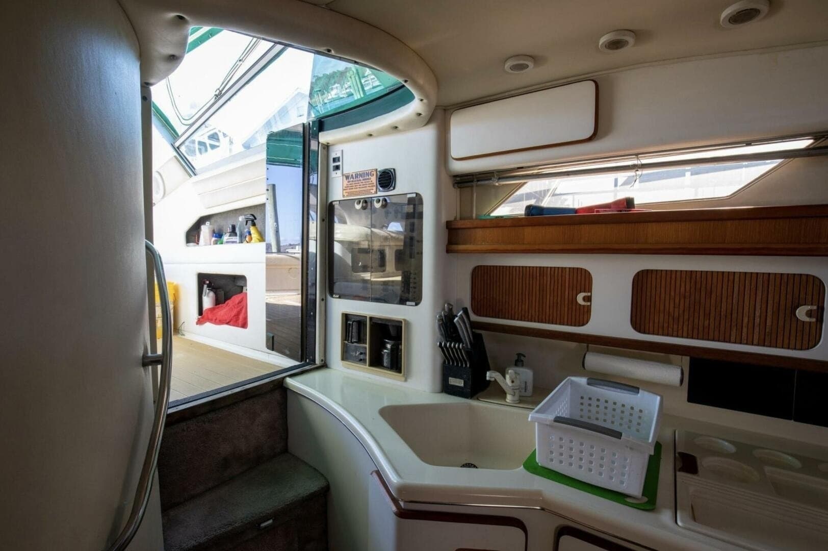 1990 Sea Ray 420 Sundancer