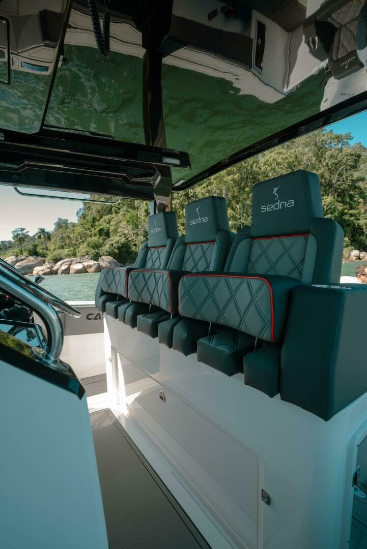 2025 Sedna 370 Cabin