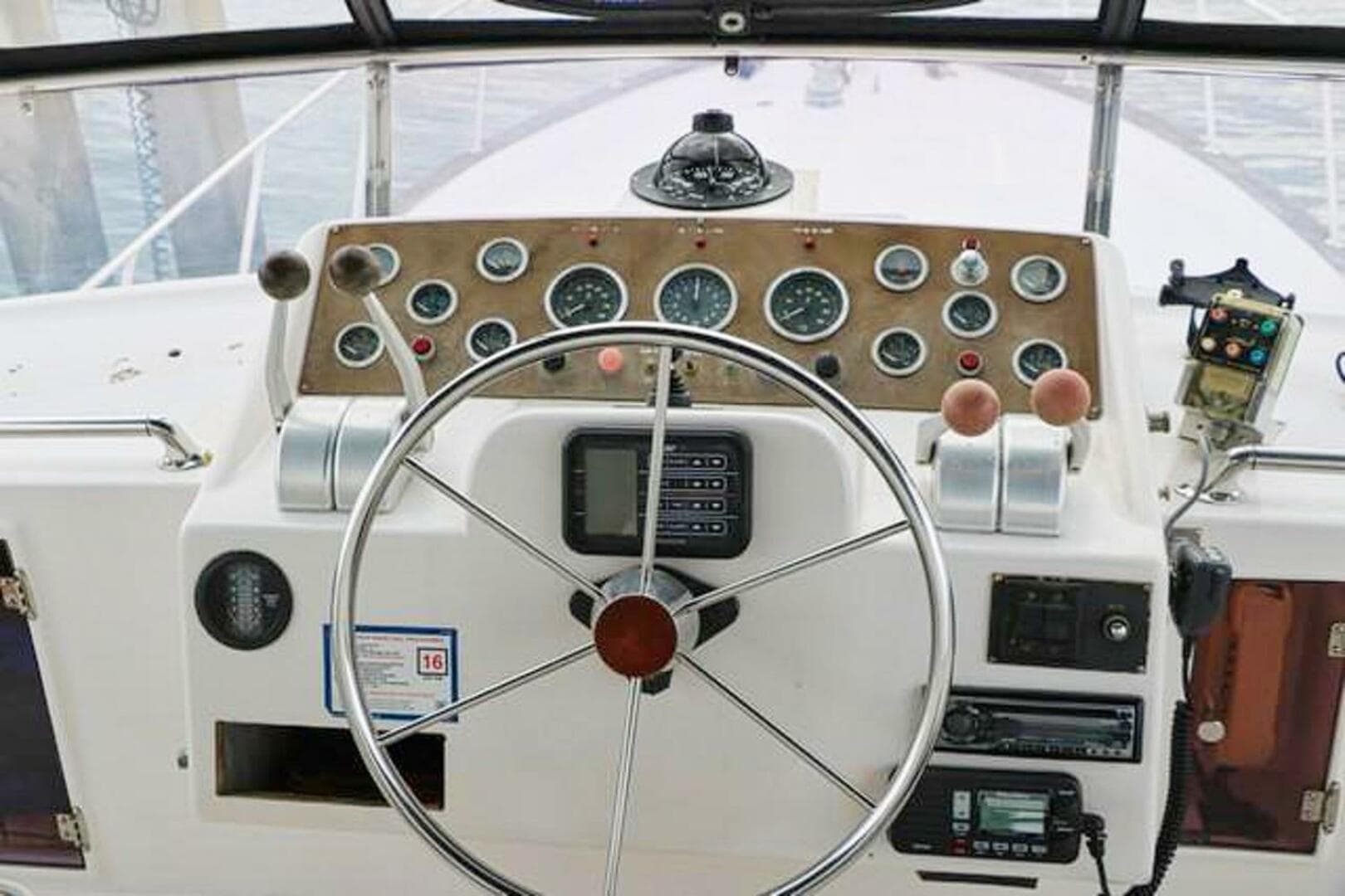 1988 Ocean Alexander Cockpit Motor Yacht 54
