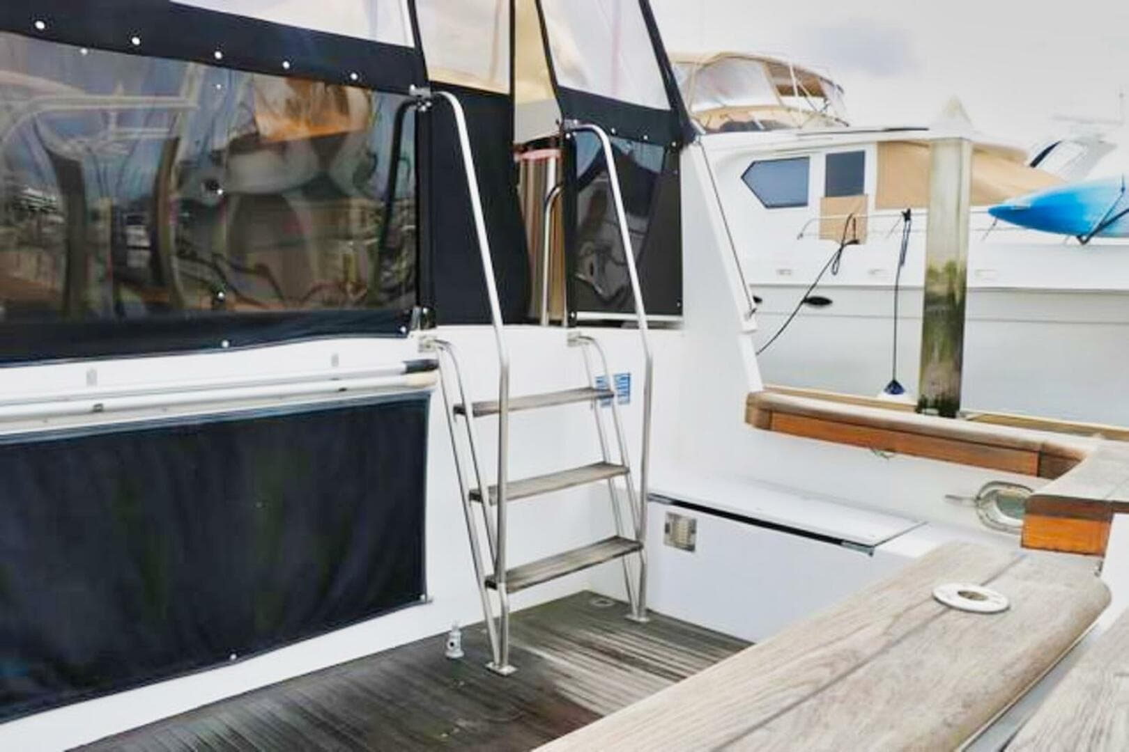 1988 Ocean Alexander Cockpit Motor Yacht 54