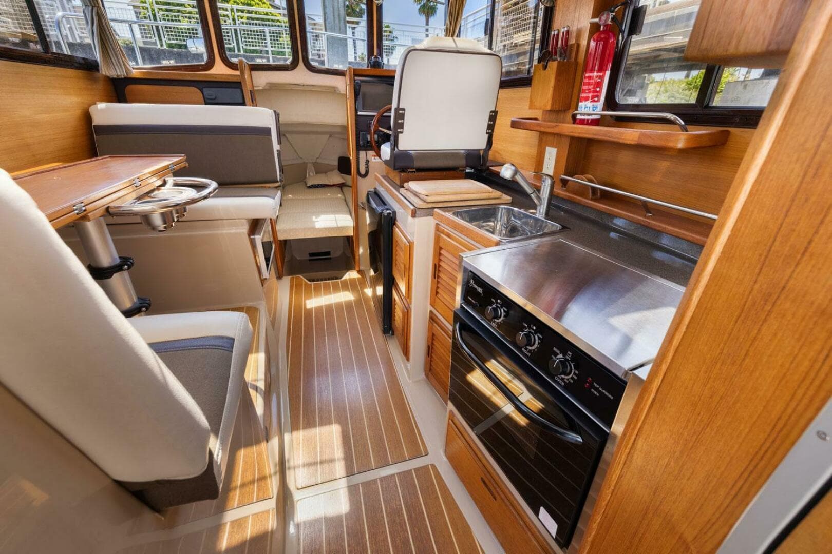 2014 Ranger Tugs R-27