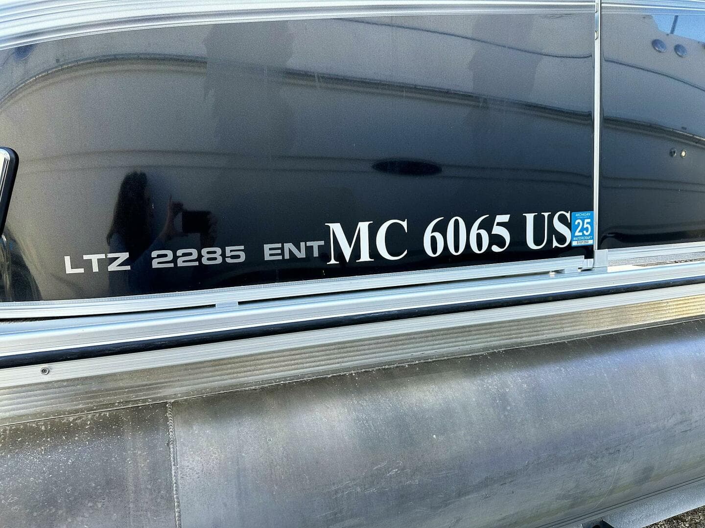 2022 Tahoe LTZ 2285 ENT Tritoon