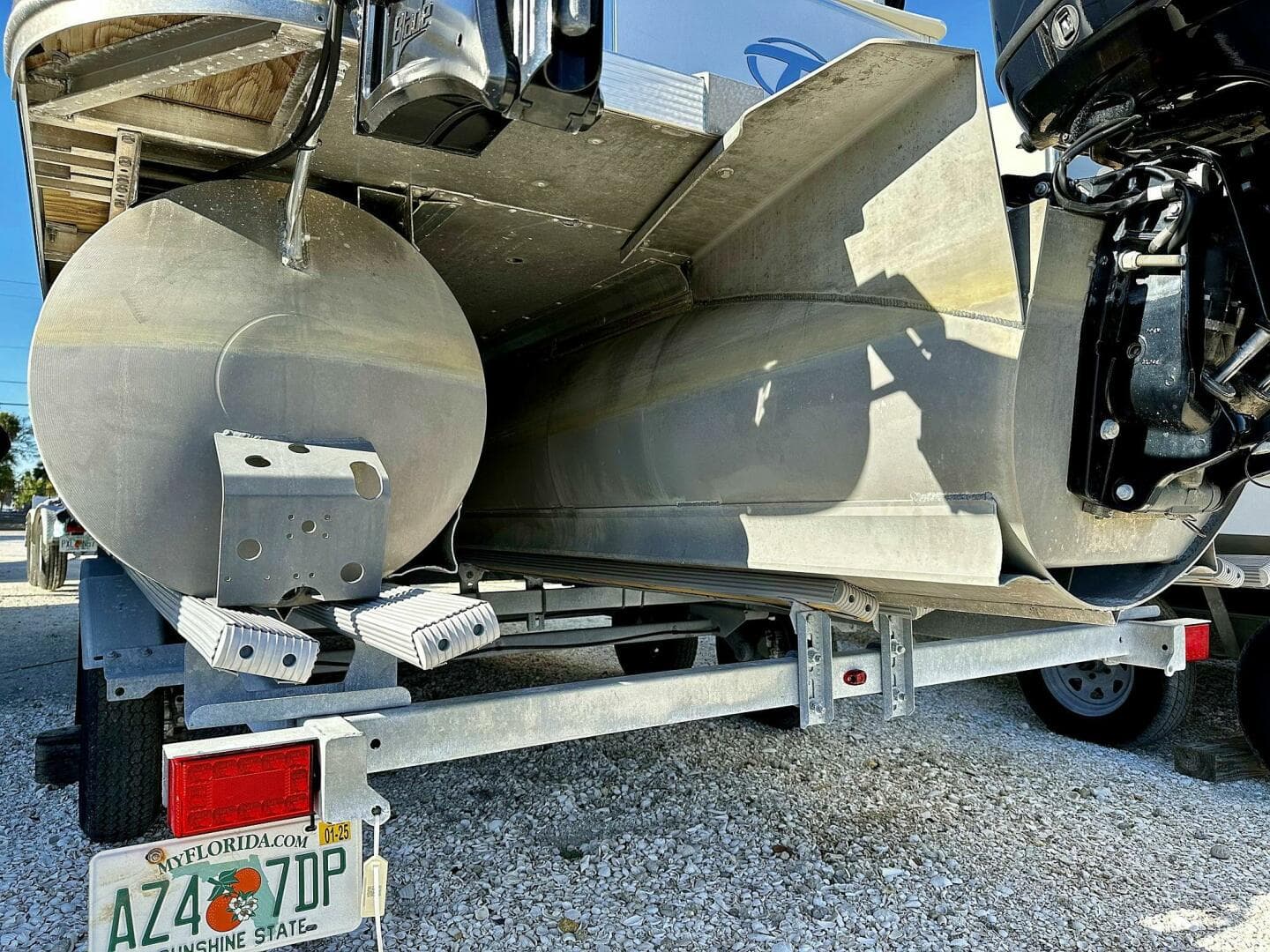 2022 Tahoe LTZ 2285 ENT Tritoon