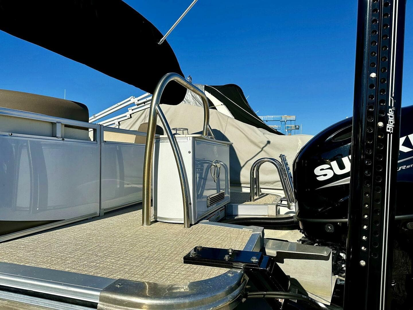 2022 Tahoe LTZ 2285 ENT Tritoon