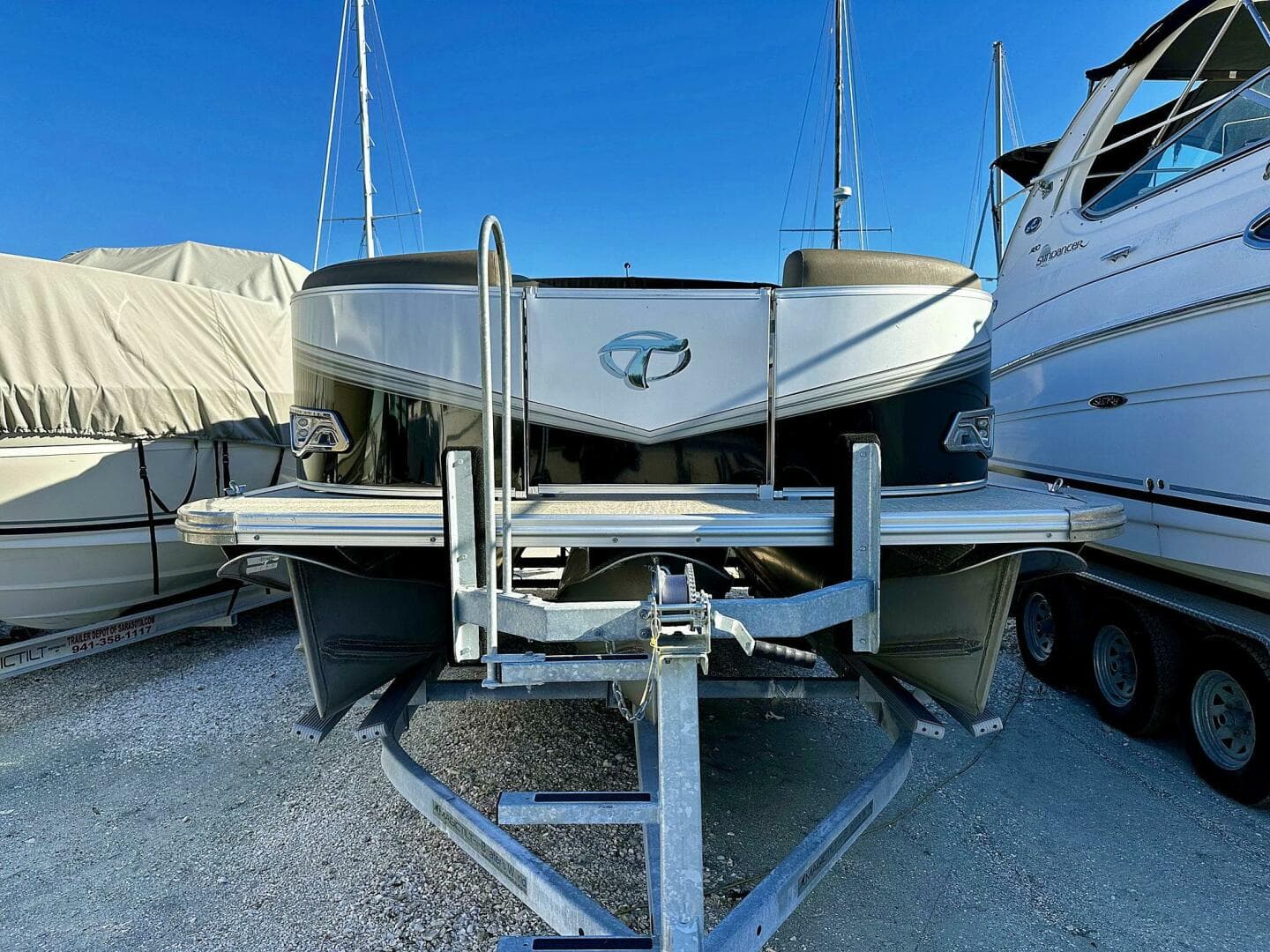 2022 Tahoe LTZ 2285 ENT Tritoon