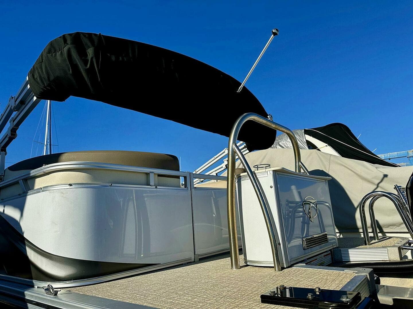 2022 Tahoe LTZ 2285 ENT Tritoon