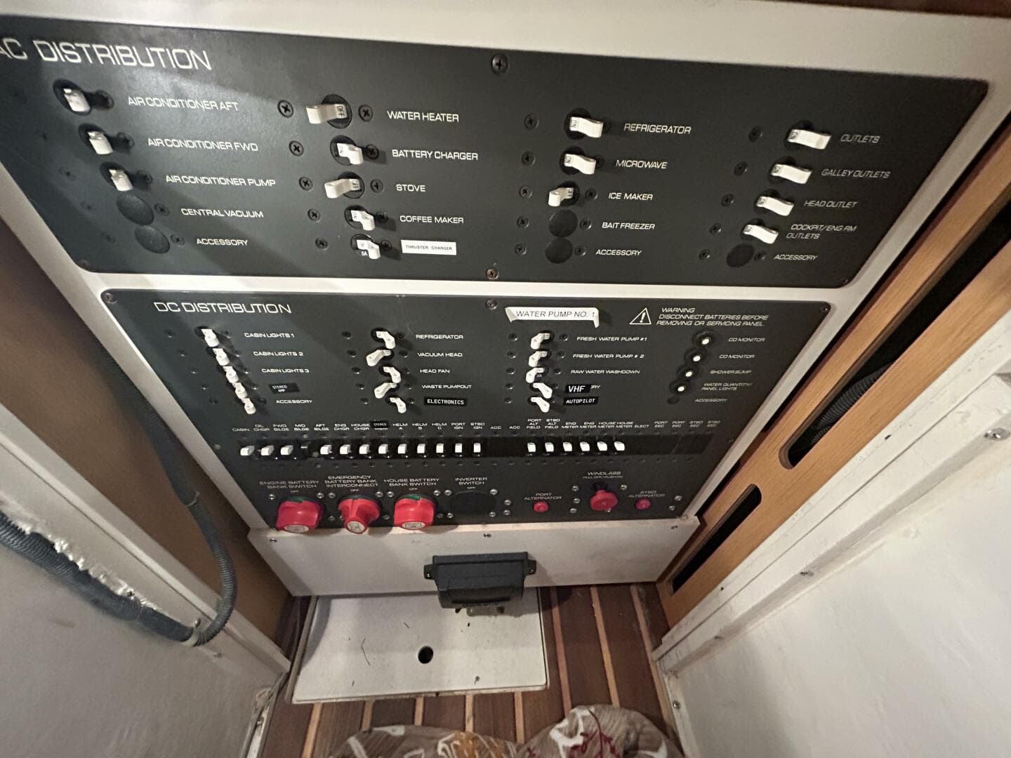 2002 Tiara 3800 Open Native Dancer