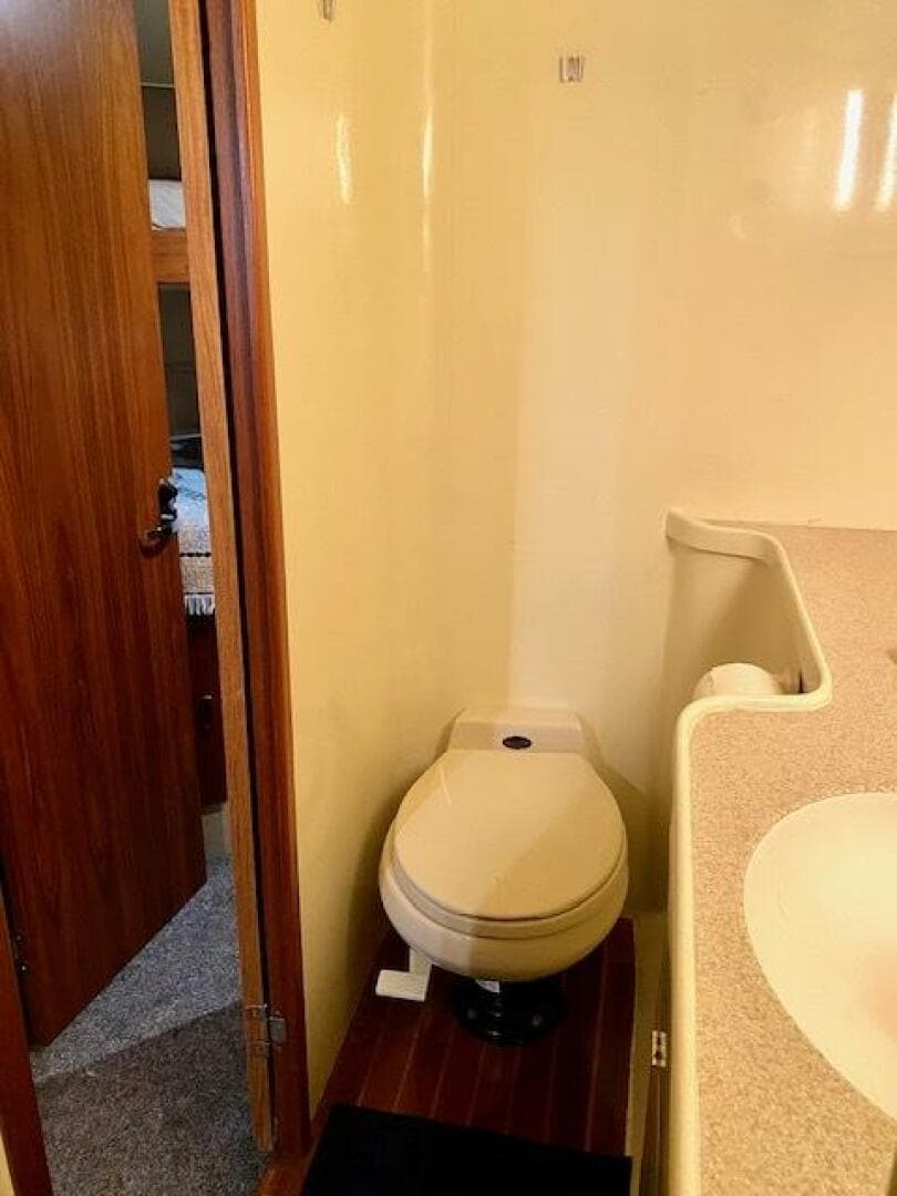 2000 Custom Carolina 56 EAST BAY