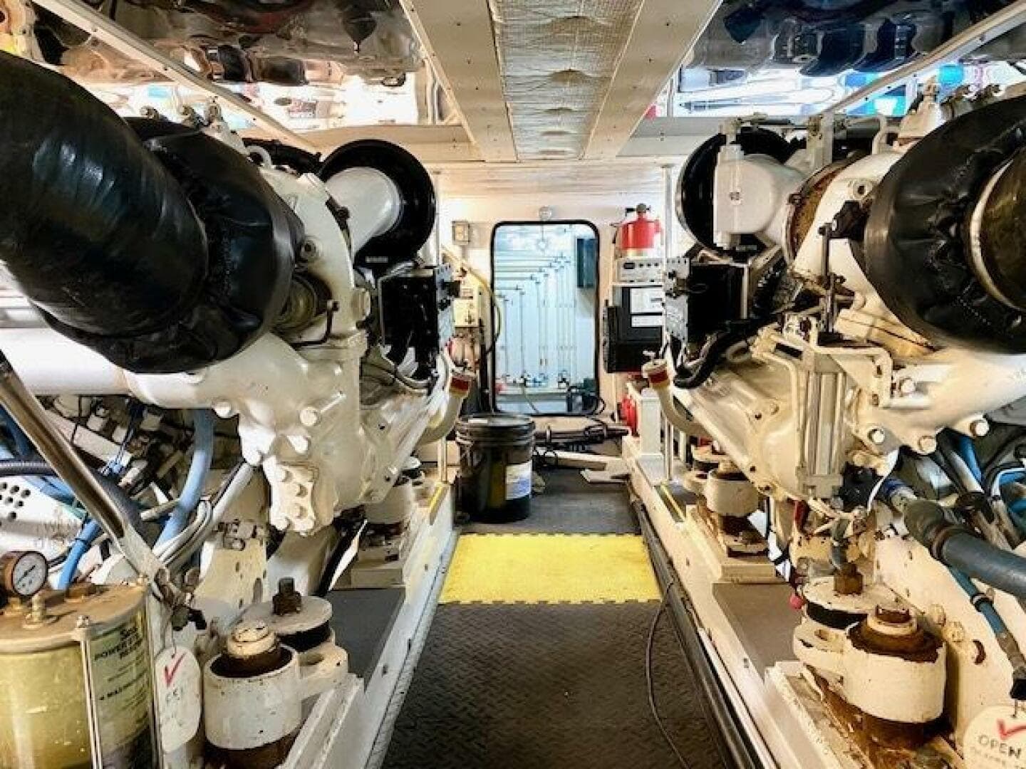 2000 Custom Carolina 56 EAST BAY