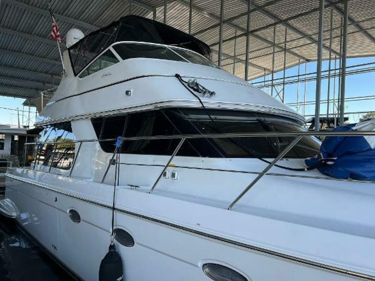 2001 Carver 450 Voyager Pilothouse