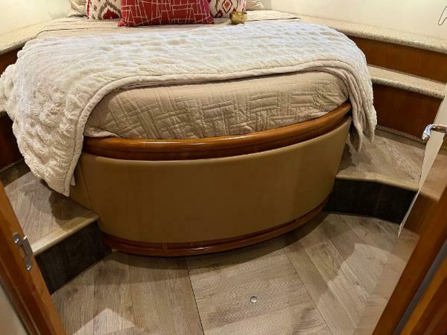 2001 Carver 450 Voyager Pilothouse