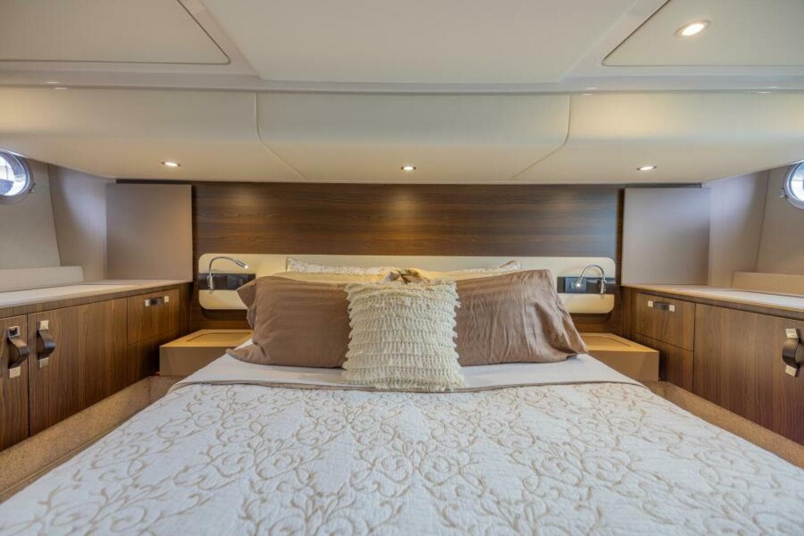 2018 Azimut Flybridge