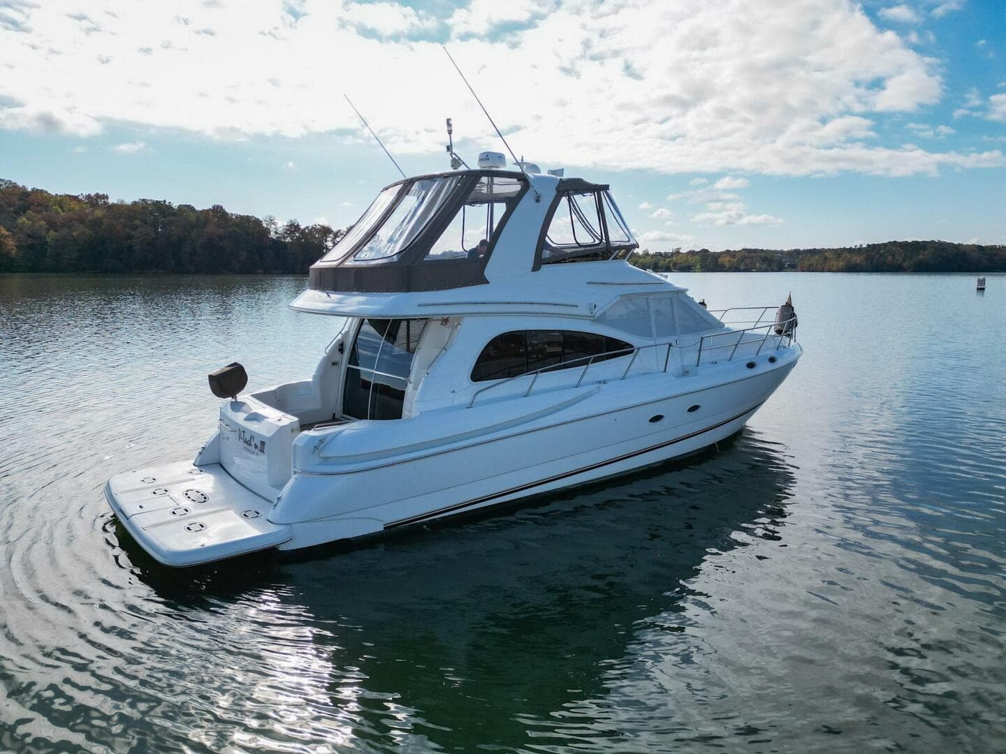 2002 Cruisers Yachts 5000 Sedan Sport