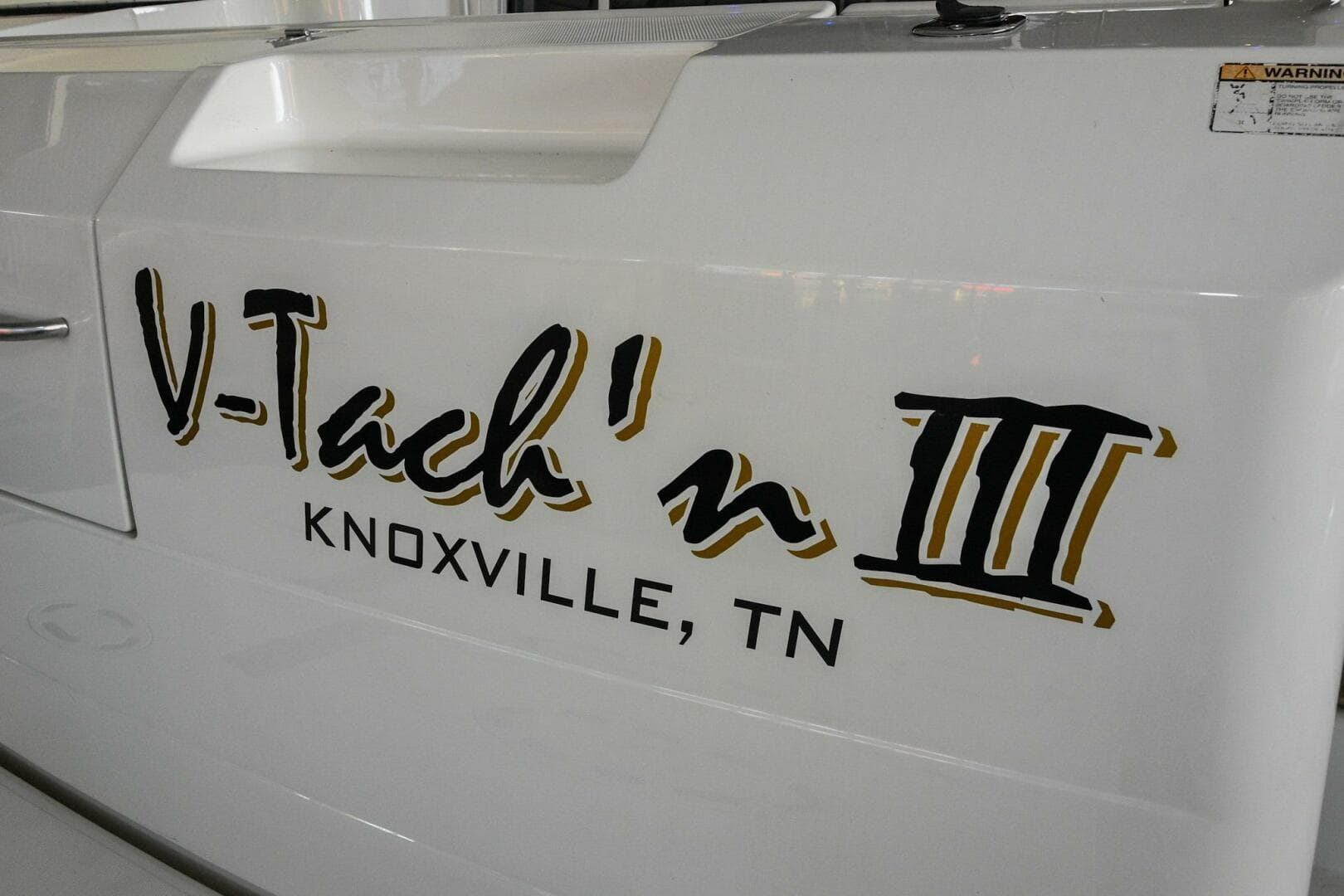 2002 Cruisers Yachts 5000 Sedan Sport