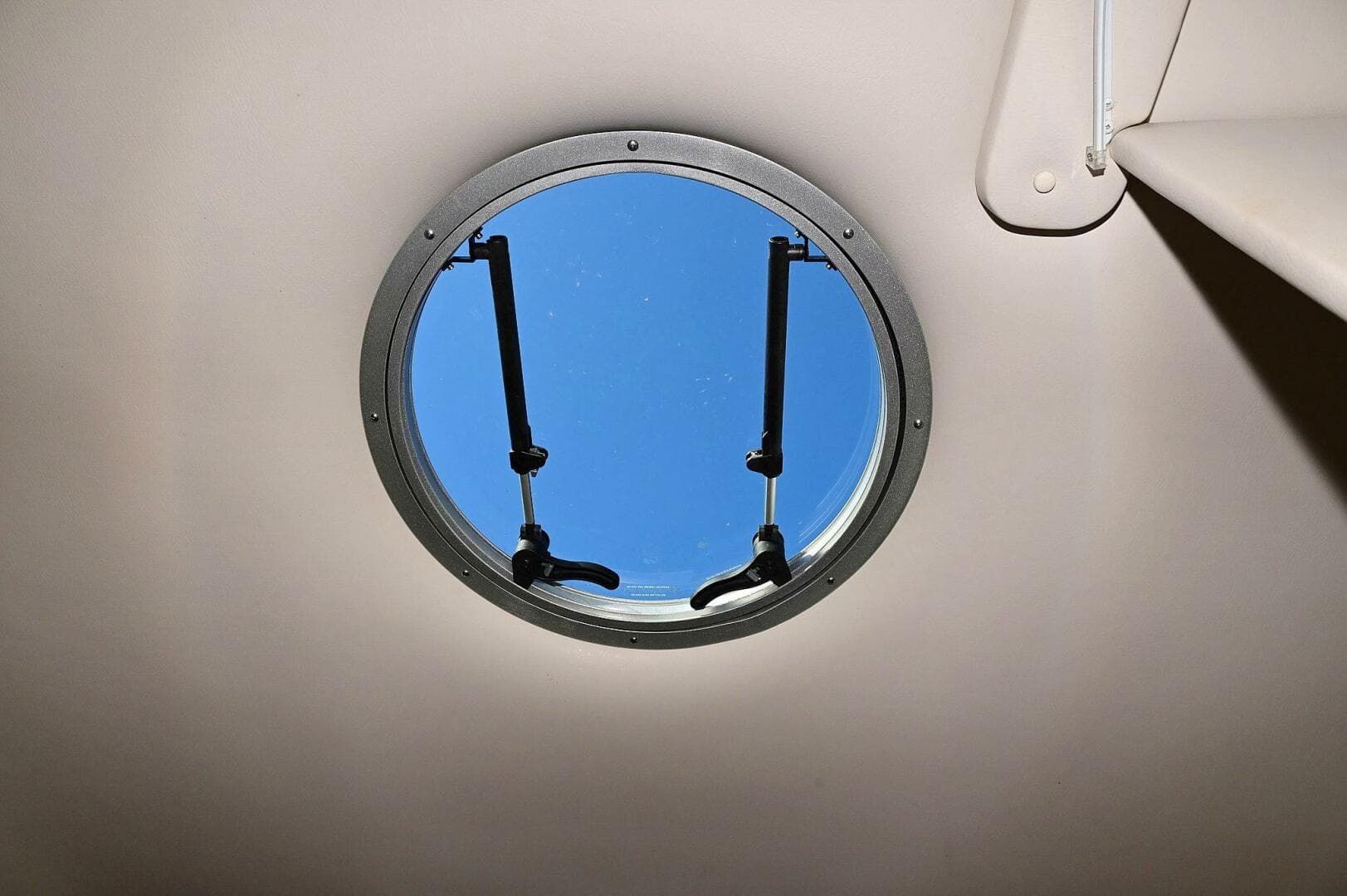 2015 Crownline 236 SC