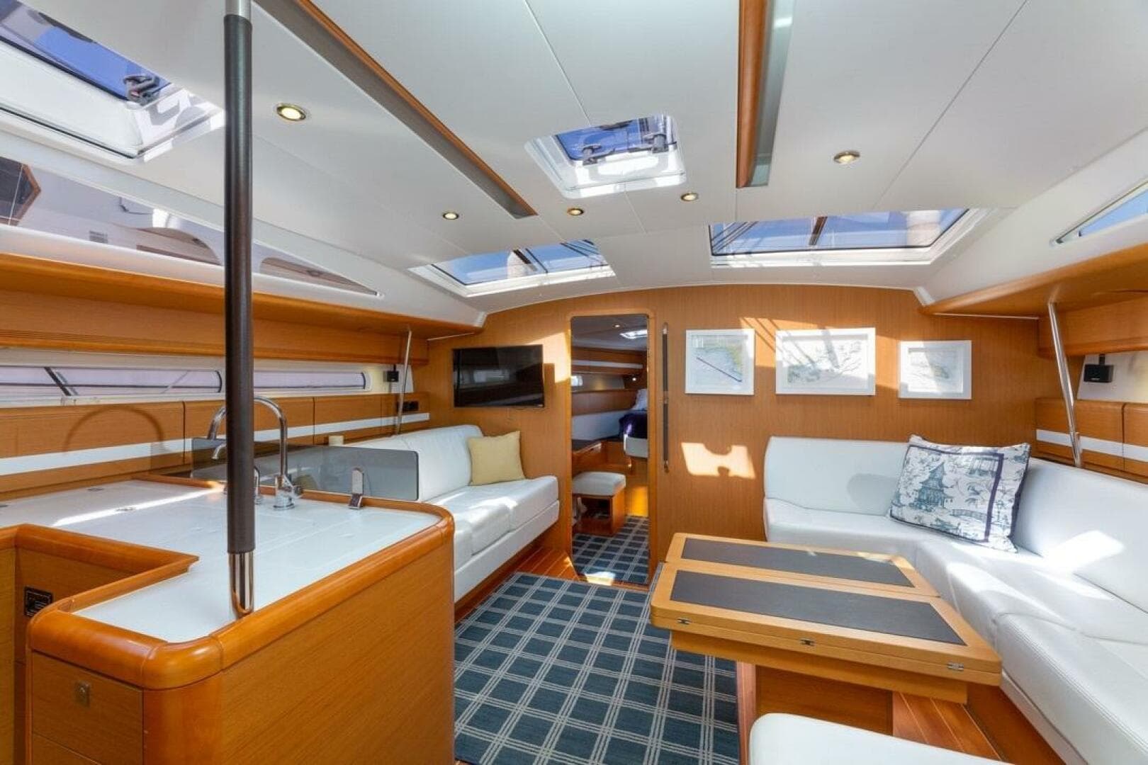 2015 Jeanneau 53DS