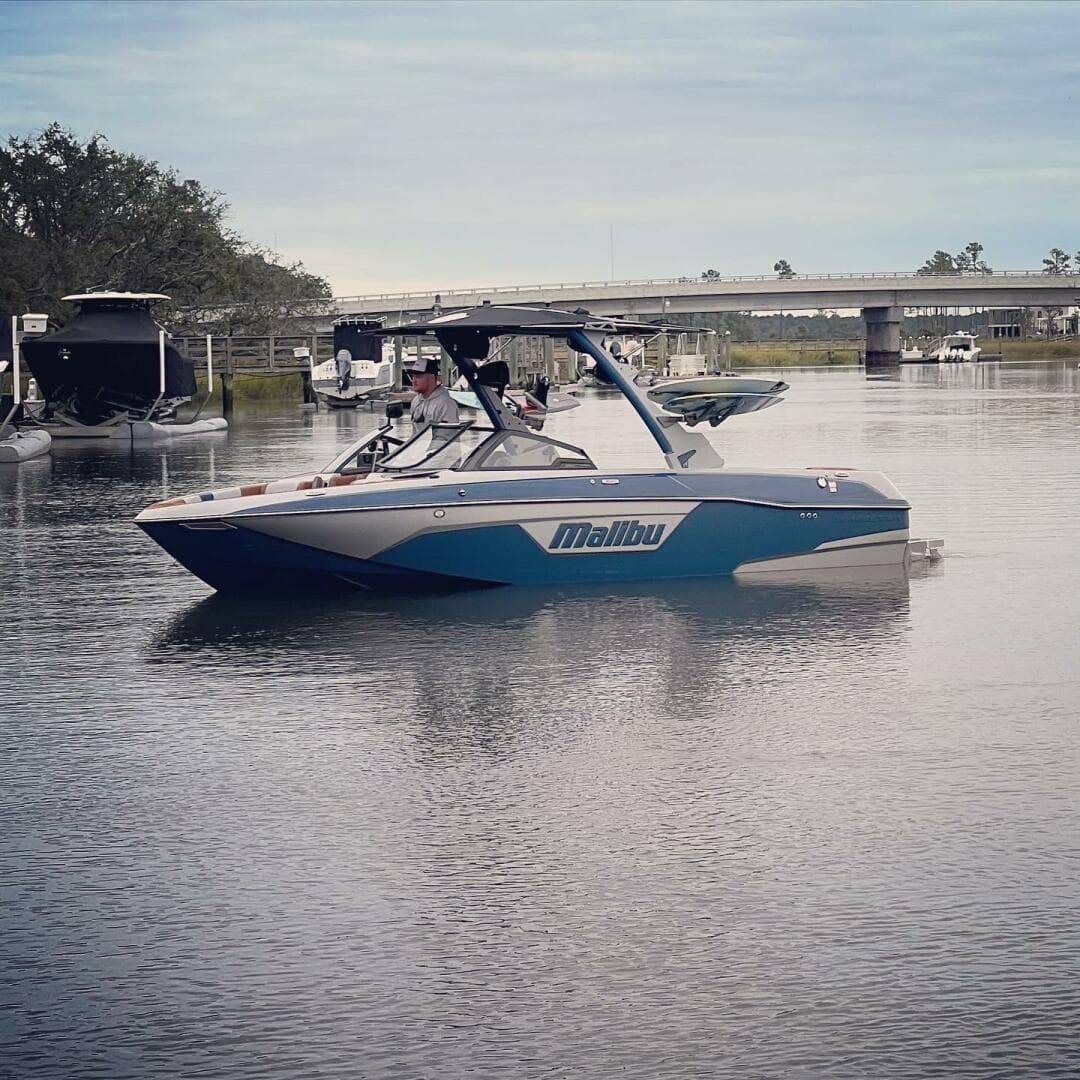 2023 Malibu Wakesetter LSV