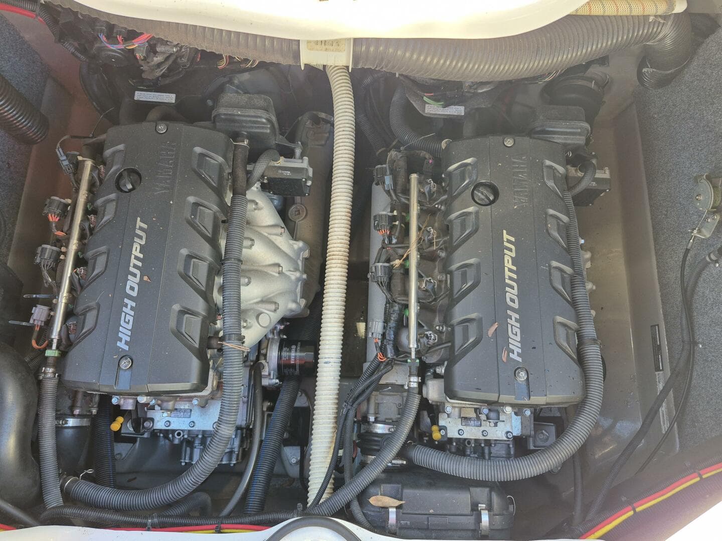 2011 Yamaha Boats 242 Limited S